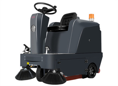 揚(yáng)子駕駛式掃地機(jī)有什么優(yōu)勢(shì)？