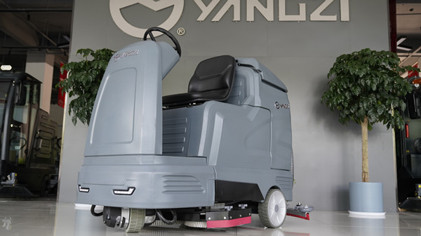 不同型號(hào)洗地機(jī)都有什么作用？